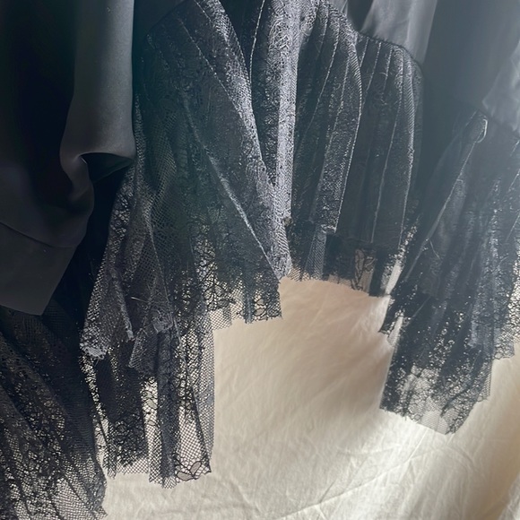 Angela Mara Elbow Flare Blouse - Picture 4 of 4